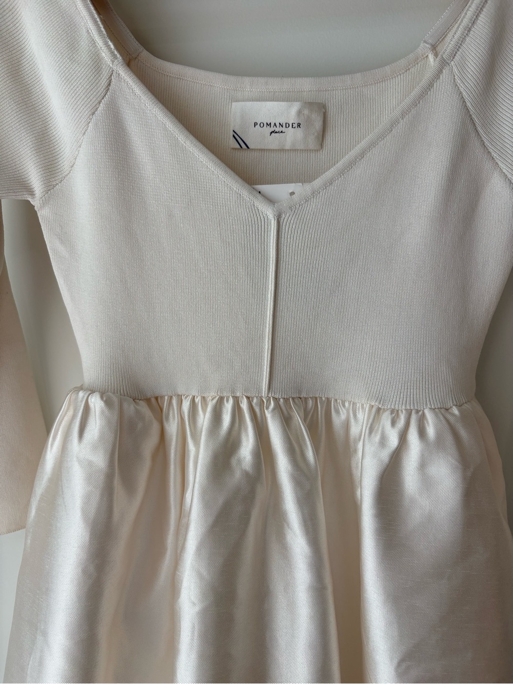 Pomander Place Ivory Knit & Satin Midi Dress Sample Size XS π€ - Picture 2 of 9